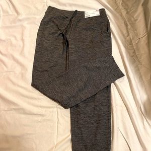 Uniqlo Women’s Ultra Stretch Active Jogger Pants